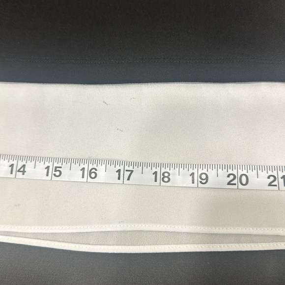 Classic INC Black &White Tank Top in good condition - Picture 8 of 16